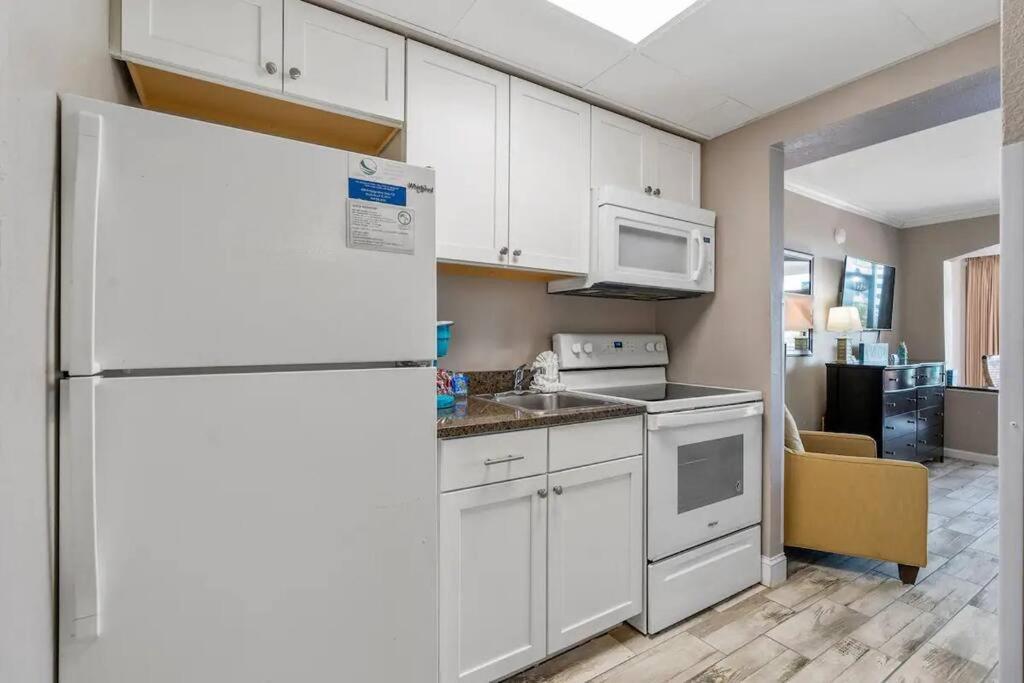 Relaxing Oceanview Suite With Full Kitchen In 306 Мертл-Біч Екстер'єр фото